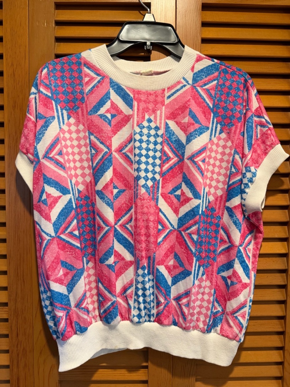 Retro Pink & Blue Geometric Short Sleeve Knit Top, XL